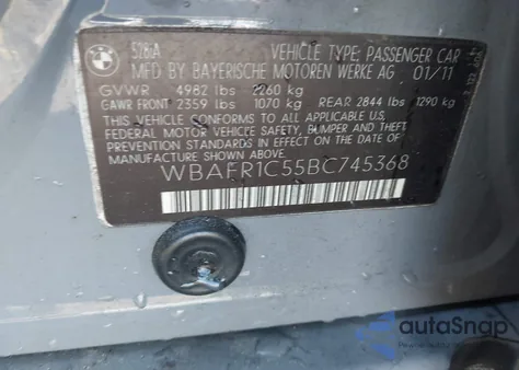 2011 BMW 528I z USA, uszkodzony, nr VIN WBAFR1C55BC745368